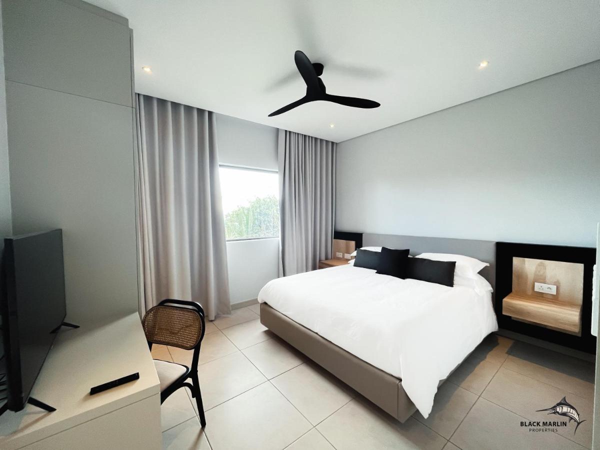 Black Marlin Apartments Pereybere Beach Zewnętrze zdjęcie